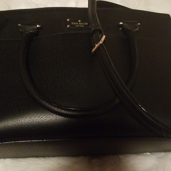 Kate Spade Grove Street Satchel. - Picture 8 of 8